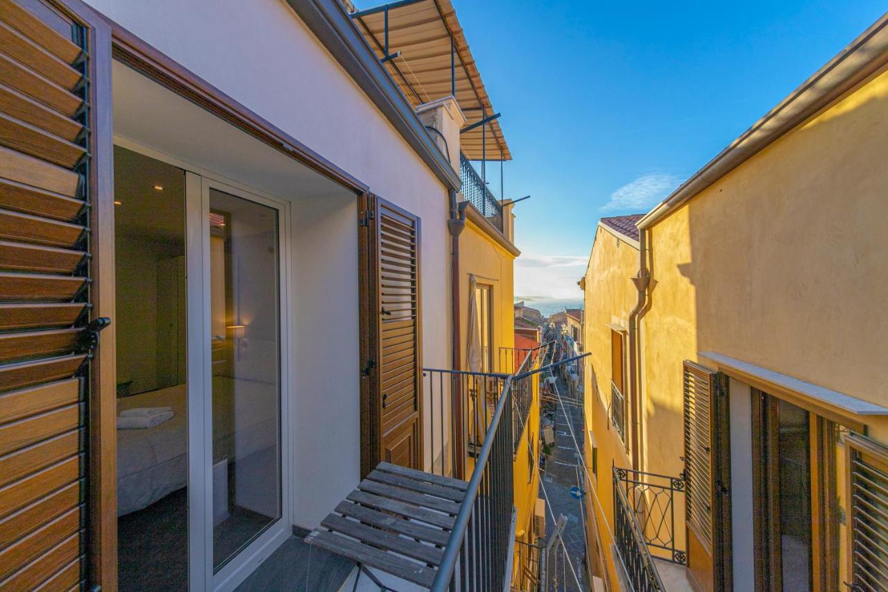 Kefa Holiday - Alle Torri Apartments Cefalu Luaran gambar
